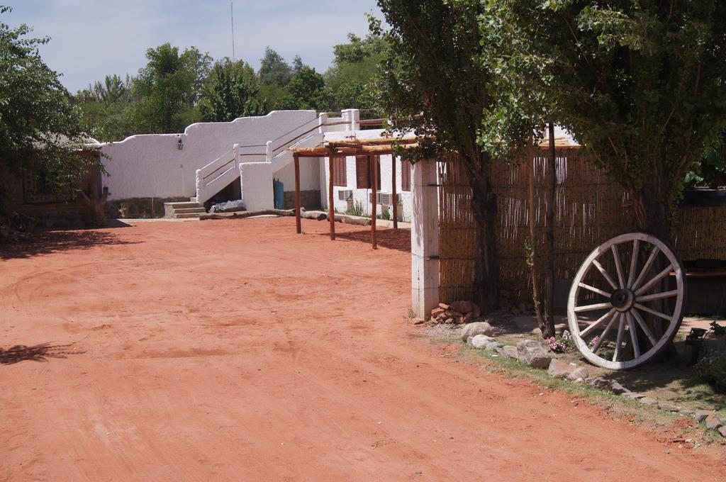 Los Toneles Hotel Cafayate Exterior photo